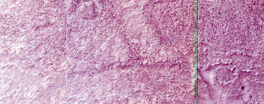 Unusual Formation in Hellas Planitia
