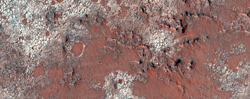 Possible Well-Exposed Ejecta Northeast of Holden Crater
