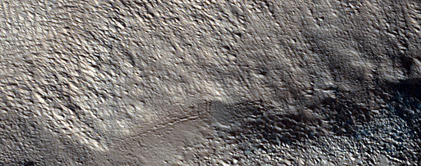 Dust Streaks and Degraded Terrain in Acheron Fossae 
