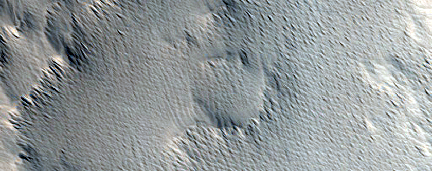 Crater in Daedalia Planum
