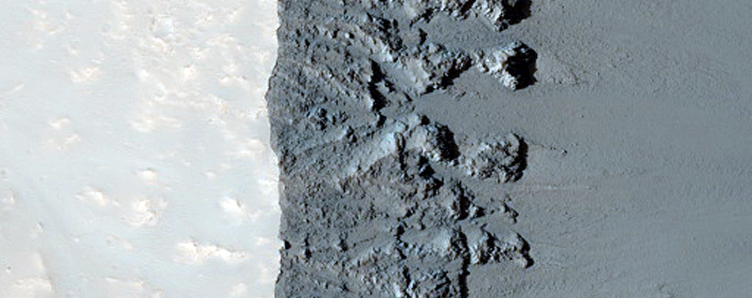 Western Rim of Rayed Crater in Daedalia Planum
