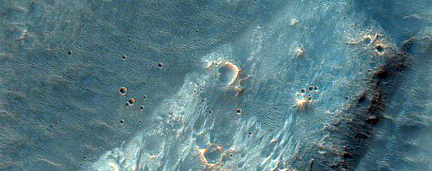 Noachis Terra Crater Rim
