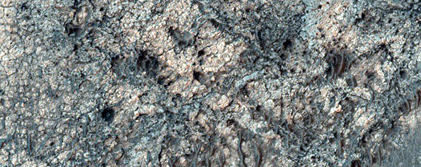 Rugged and Multi-Toned Intercrater Terrain in Terra Sabaea