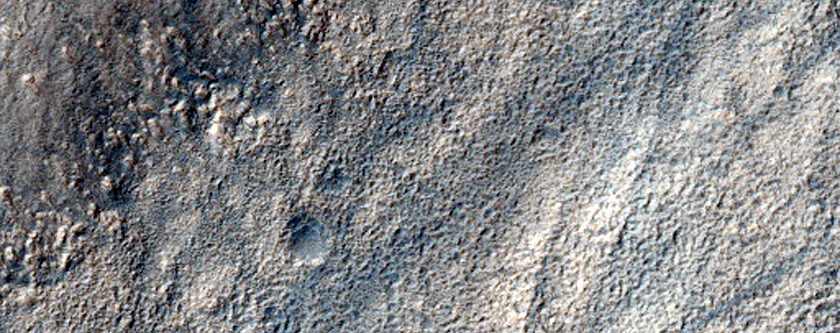 Dipping Layers Along Mound in Southern Mid-Latitudes
