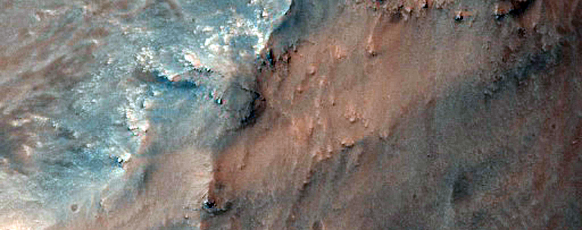 Coprates Chasma Massif Spurs and Dunes
