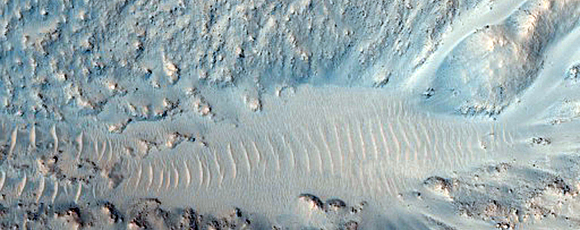 Well-Preserved Crater in Kasei Valles
