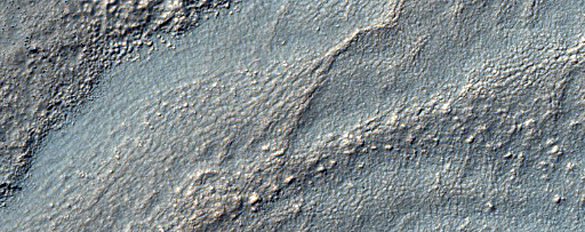 Flow Ridges in Rabe Crater
