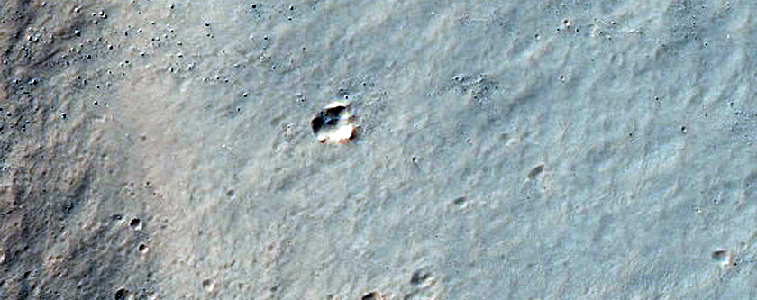 Eastern Continuous Ejecta Boundary of Resen Crater in Hesperia Planum