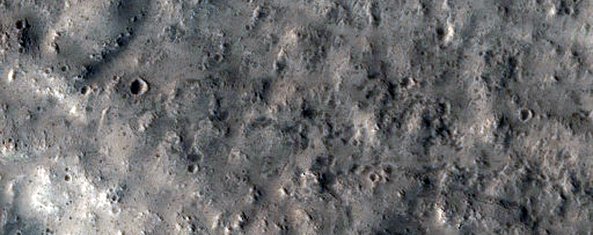 Sinuous Ridge in Chukhung Crater