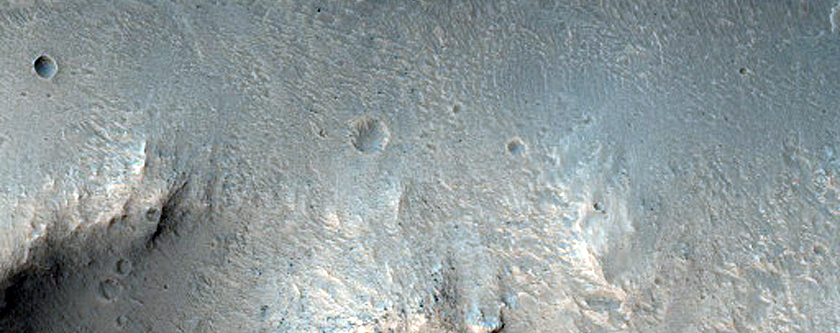 Layers in Wall South of Da Vinci Crater