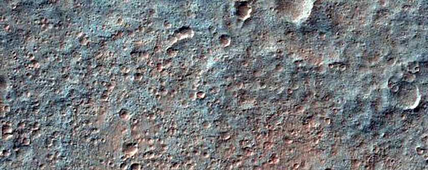 Possible Large-Scale Dyke in Valles Marineris