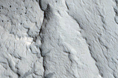 Pedestal Crater Layered Ejecta in Arabia Terra
