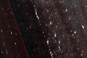 Bright and Dark Crossing Streaks