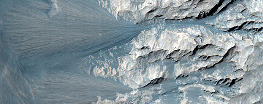 Steep Gullied Slope in Coprates Chasma