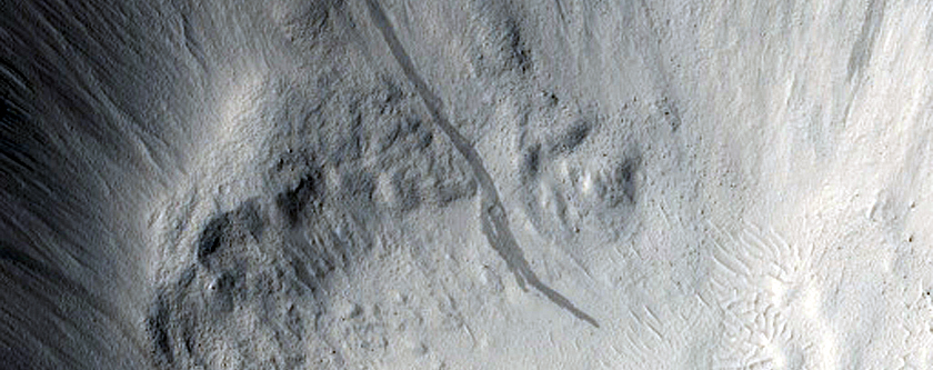 Crater near Marte Vallis