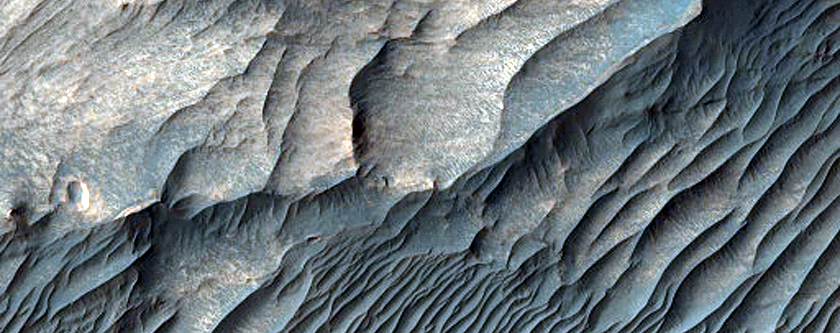 Ridges in West Candor Chasma Floor