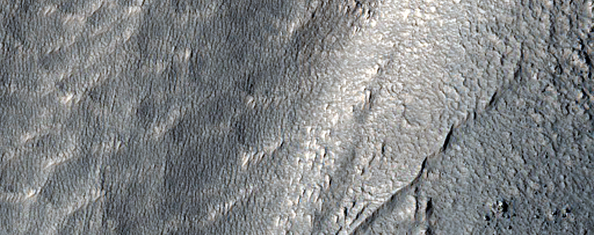 Flow on Steep Mound near Hellas Montes