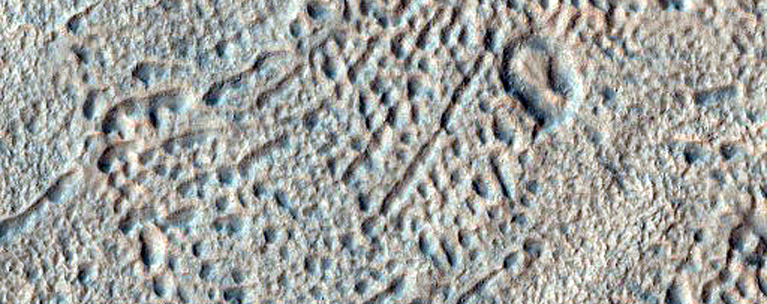 Gullies and Arcuate Ridges in Terra Sirenum