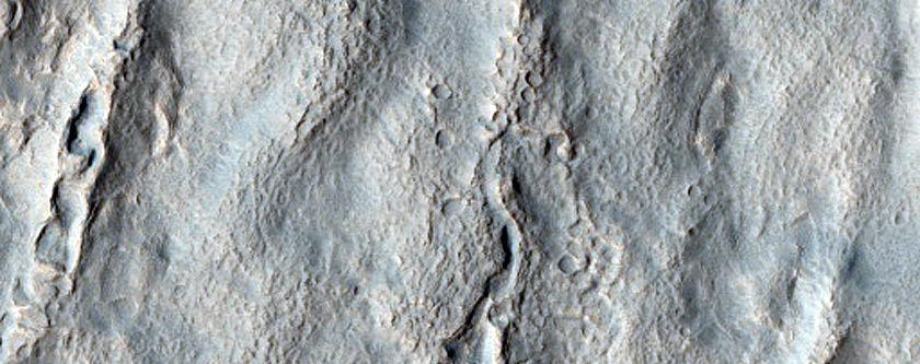 Dipping Layers near Reull Vallis