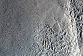 Flow Features in Reull Vallis