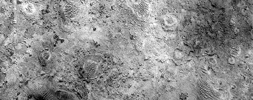 Possible Mawrth Vallis-Type Pedogenic Clay Sequences near Aram Dorsum
