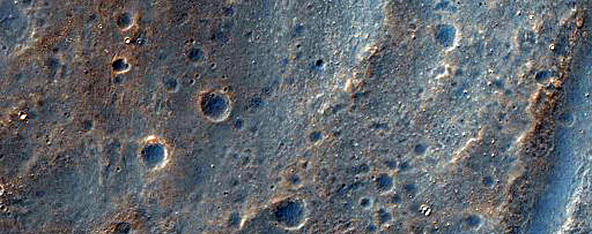 Group of Small Channels in Claritas Fossae