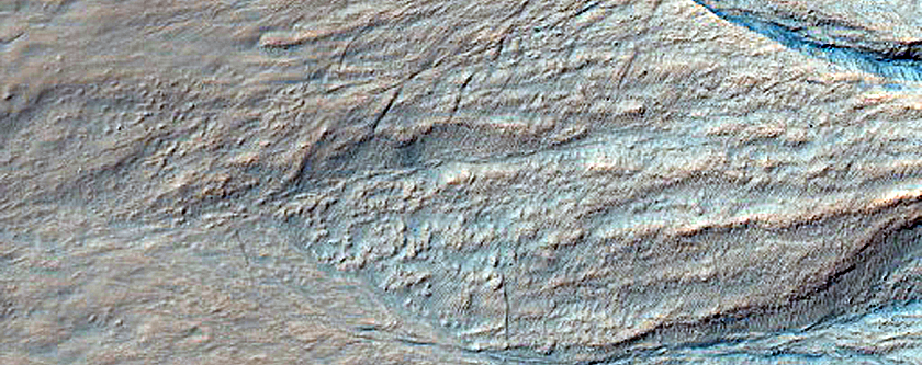 East Crater Wall with Gullies and Arcuate Ridges