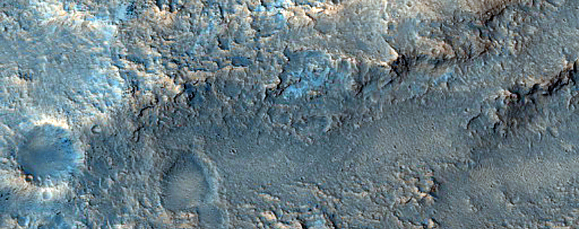Streamlined Feature along Wall of Ravi Vallis