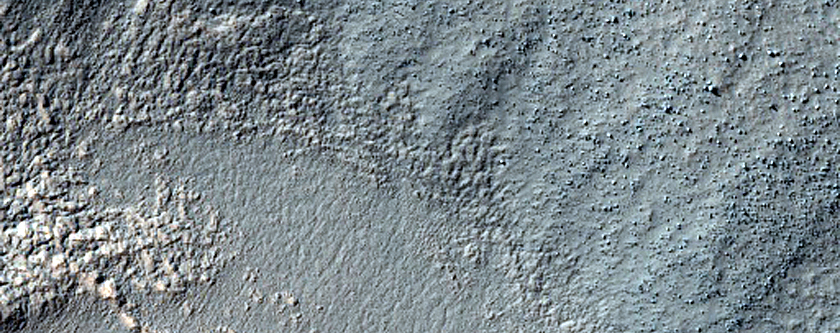 Flows in Noachis Terra