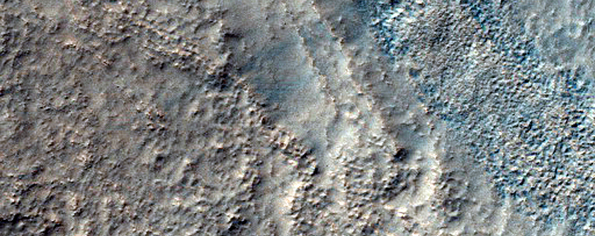 Concentric Ridges in Hellas Planitia