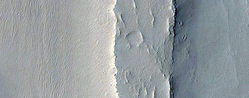 Inverted Channel East of Arabia Terra