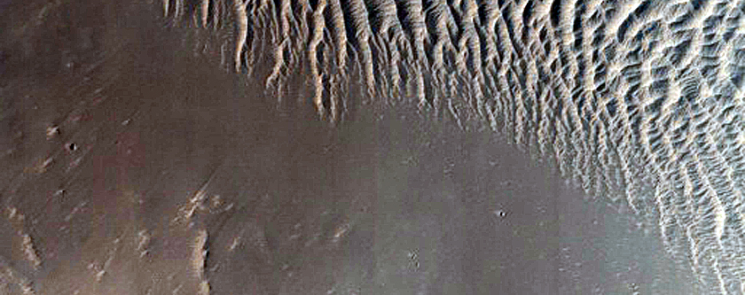 Unusually Shaped Central Peak of 6-Kilometer Crater in Arabia Terra