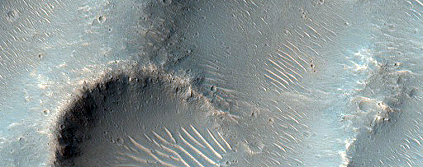 Grooves in Channel South of DaVinci Crater