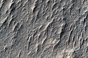 סלע יסוד עם שכבות אפשריות ב-Terra Sabaea