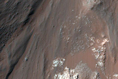 Light-Toned Material in Eastern Nectaris Montes Ridge