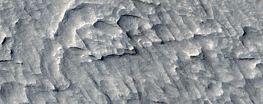 Crescentic Forms in Aeolis Planum Terrain