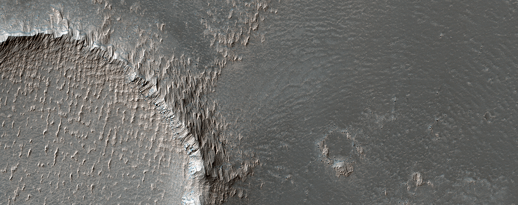 Geformte Oberflächen an den Hängen von Arsia Mons 