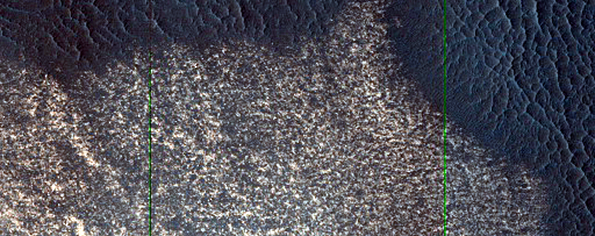 Juventae Chasma Aeolian Stratigraphy