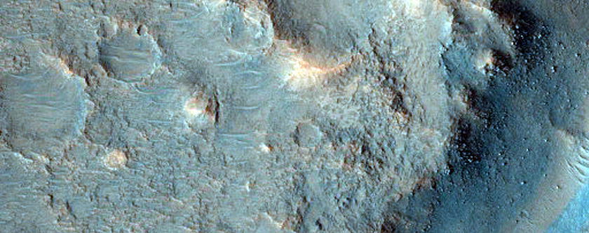 Layers in Hydraotes Chaos