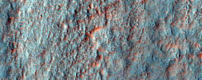 Pole-Facing Gullies in 6-Kilometer Crater on Bond Crater Rim