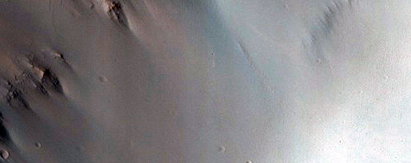 Layers North of Hellas Planitia