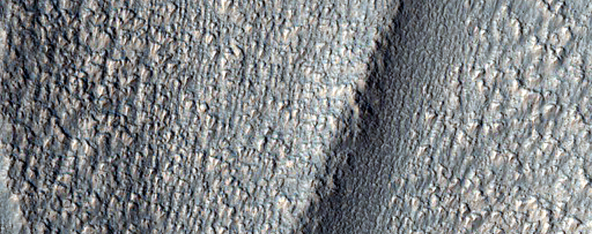 Tongue Shaped Flow near Reull Vallis