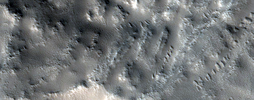 Grooves in Ejecta in Northern Mid-Latitudes