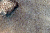 مراقبة الكثبان في فوهة ليوت (Lyot Crater)