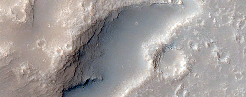 Contact in Terra Sirenum