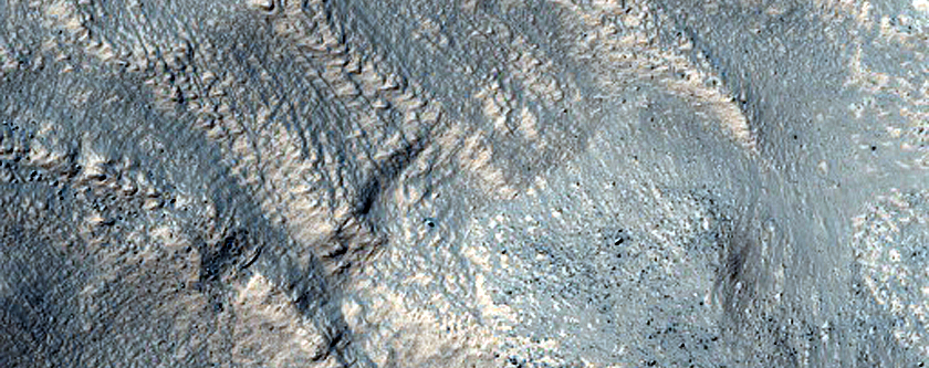 Deep Crevasses in Glacier-Like Form