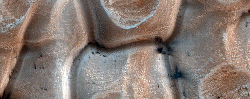 Dunes near Olympia Mensae