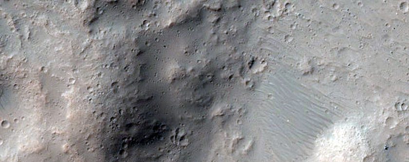 Well-Preserved 5-Kilometer Impact Crater