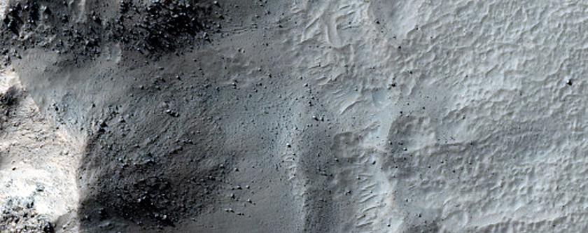 Well-Preserved 8-Kilometer Impact Crater in Terra Cimmeria