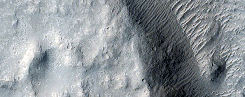 Layers South of Aeolis Mensae